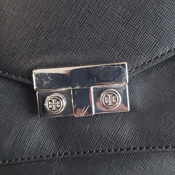 Tory Burch - Picture 2 of 6